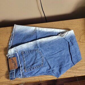 Vintage TOO HOT wash denim jeans leg SZ.13/14